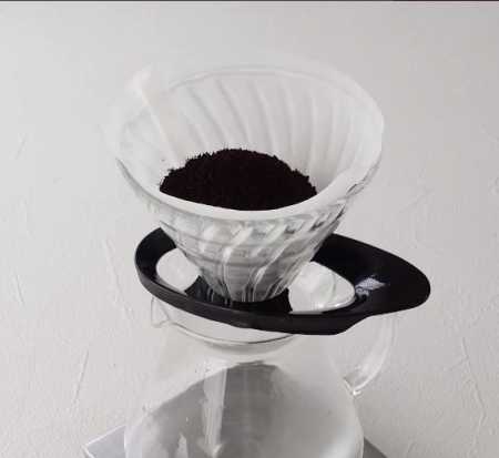 Воронка стеклянная для приготовления кофе Hario V60-02, VDGR-02-B, черная